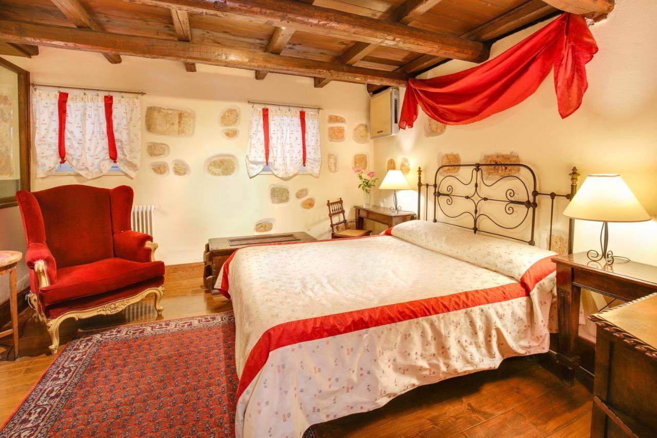 Museum Hotel George Molfetas 阿尔戈斯托利翁 外观 照片